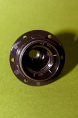 Portalámparas con camisa semiroscada