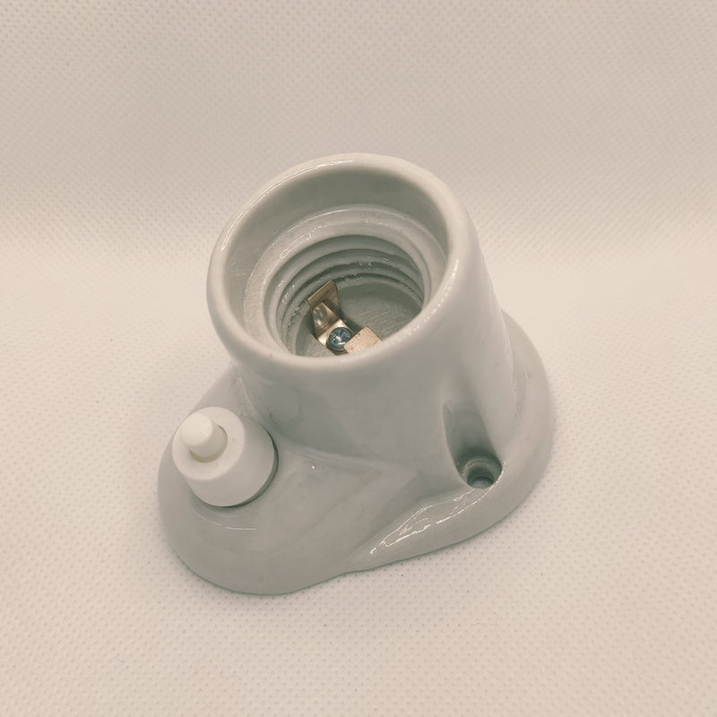Portalámparas E27 porcelana para zócalo inclinado con interruptor – Ludory
